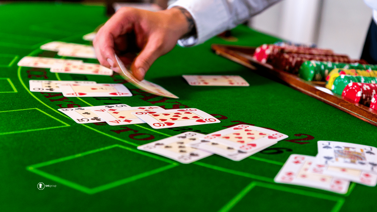 Razvoj grafike za online slot igre: Od jednostavnih slika do vrhunske grafike u casinima poput Casino Online Lolajack